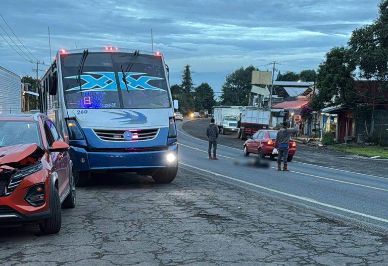 Jornalero muer al ser arrollado sobre la carretera «libre» Uruapan-Pátzcuaro