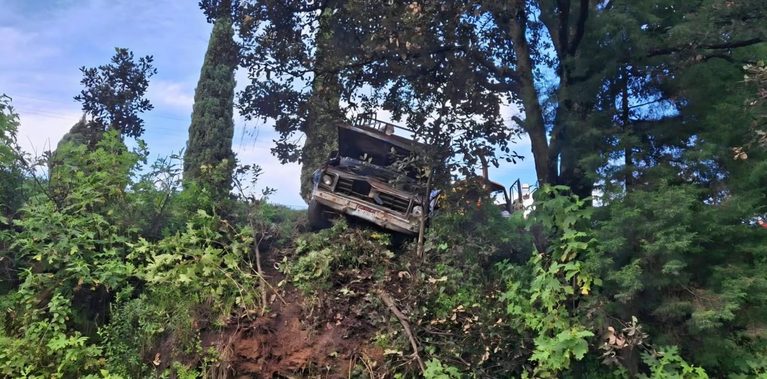 Volcadura de camioneta deja un muerto en el municipio de Tlalpujahua