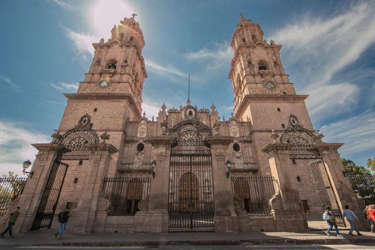Morelia, una ciudad para enamorarse: Alan x el mundo recomienda visitar la capital michoacana