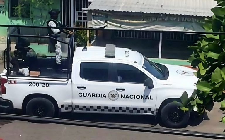 Balean a electricista durante intento de robo de camioneta en Apatzingán