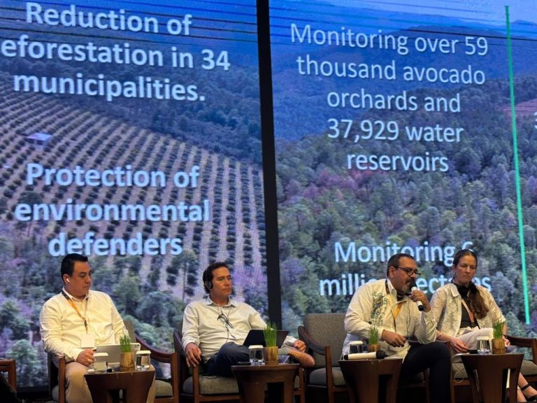 Presenta Michoacán el Guardián Forestal y certificación de aguacate en foro internacional de Indonesia