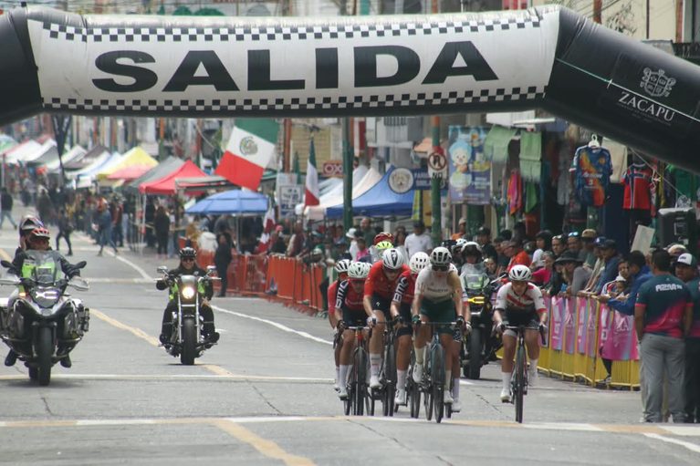 Carlos García conquista la LVI edición de la Carrera Ciclista «Amando Martinez» 