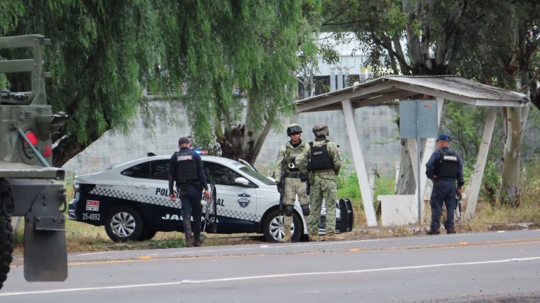 Jornada violenta en Jacona deja seis muertos, entre ellos dos policías municipales