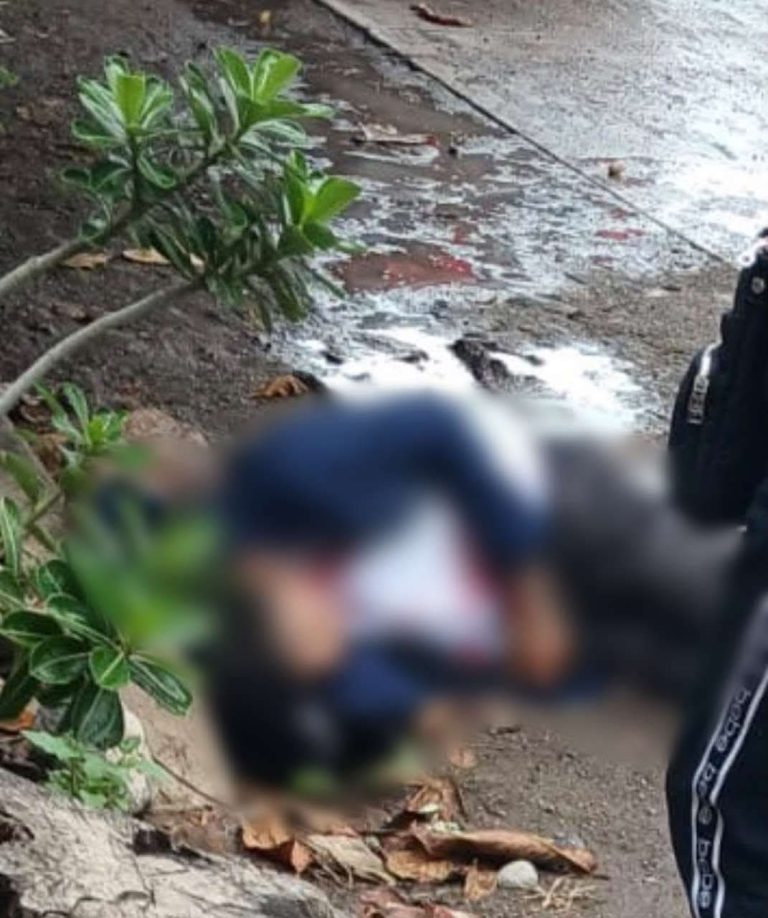 Joven queda grave tras ser atacado a balazos en Apatzingán